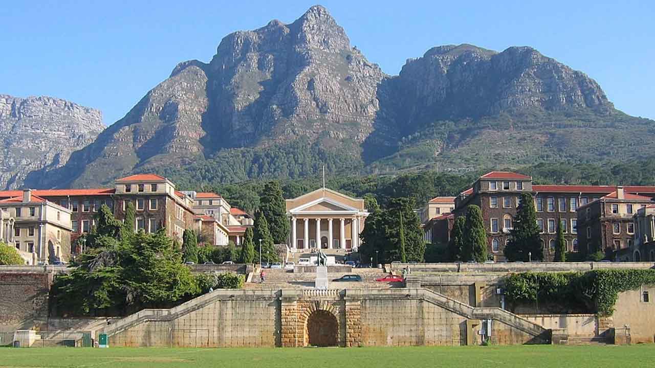 Biaya Hidup dan Biaya Kuliah di Afrika Selatan