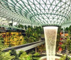 Changi Airport Waterfall: Tallest Indoor Waterfall Opens