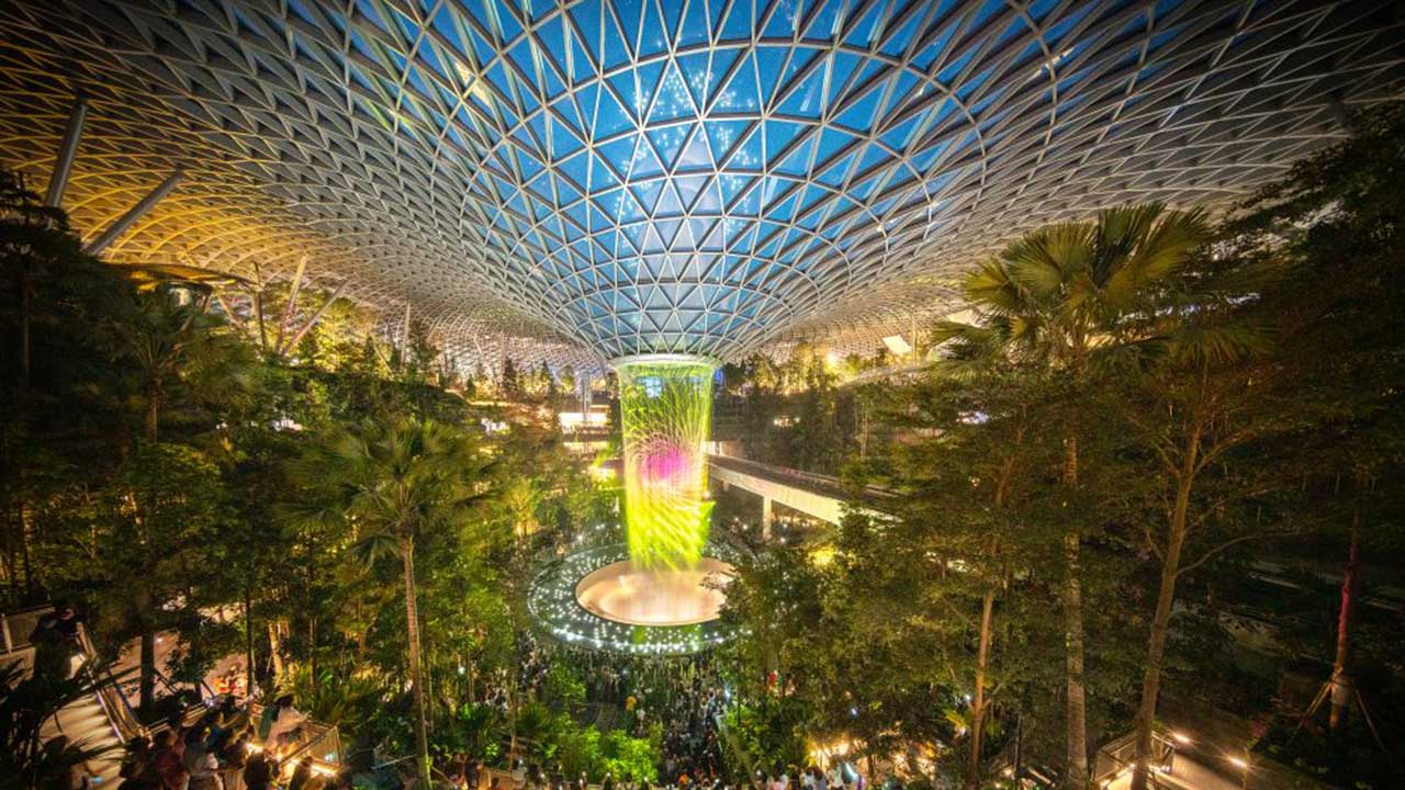 Changi Jewel: Overview, Review, and Location in Singapore