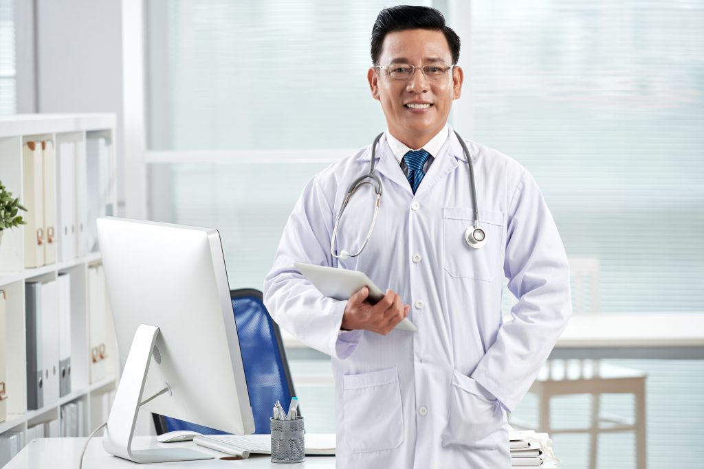 profesi sebagai seorang doctor specialist