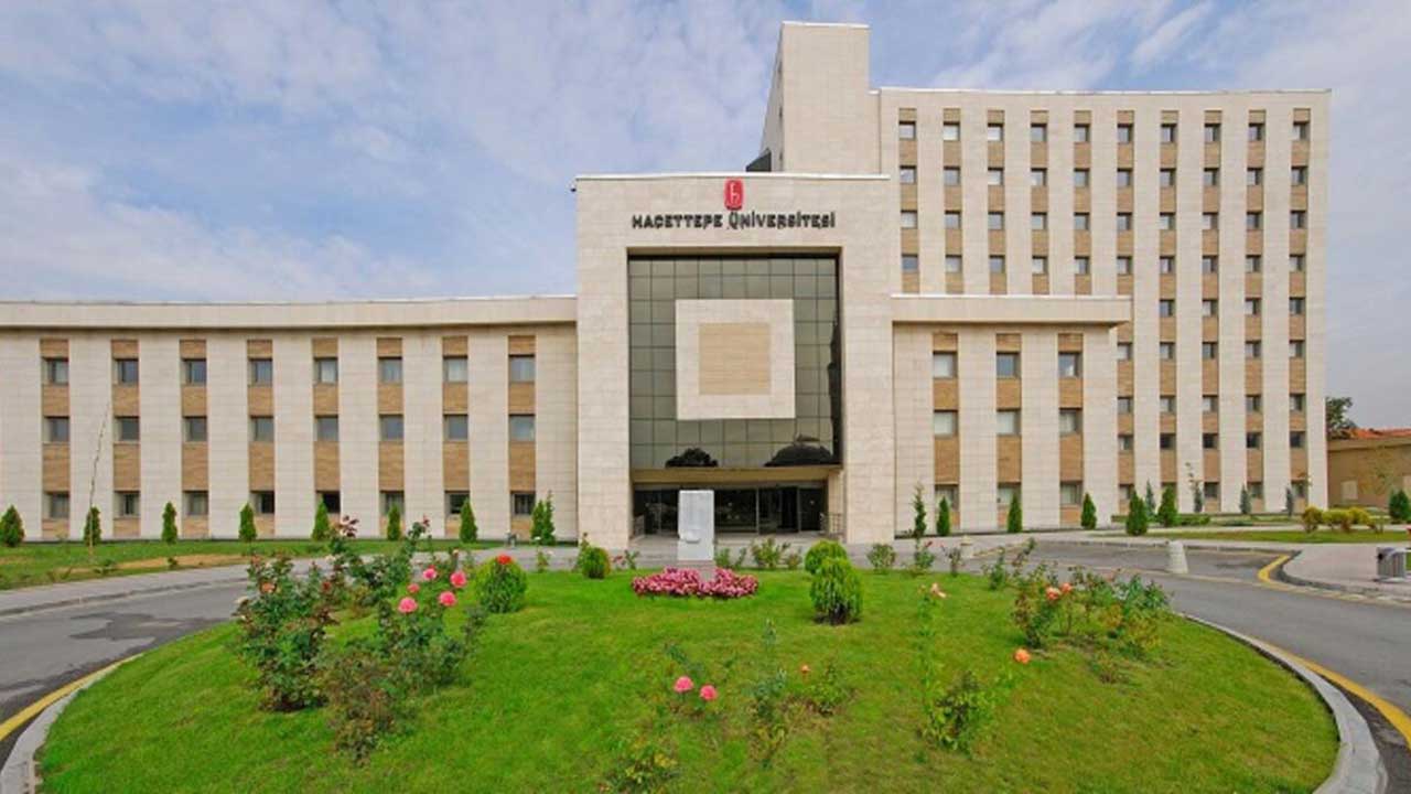 Hacettepe University - Universitas Terbaik di Turki