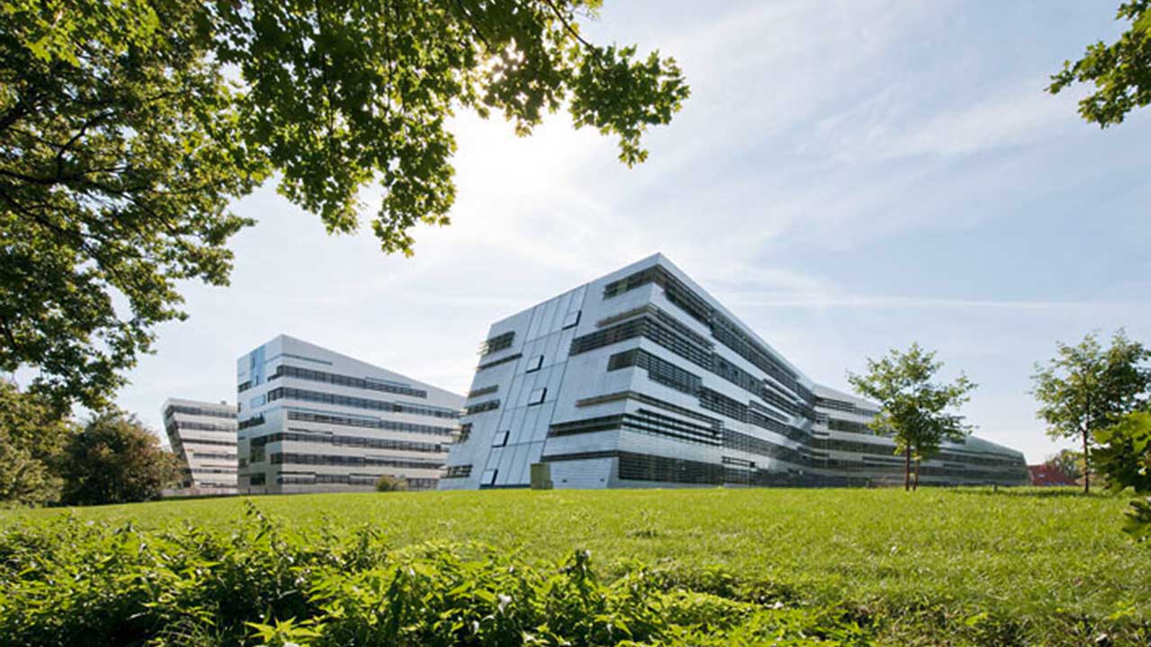 Johannes Kepler University Linz - Universitas Top di Austria