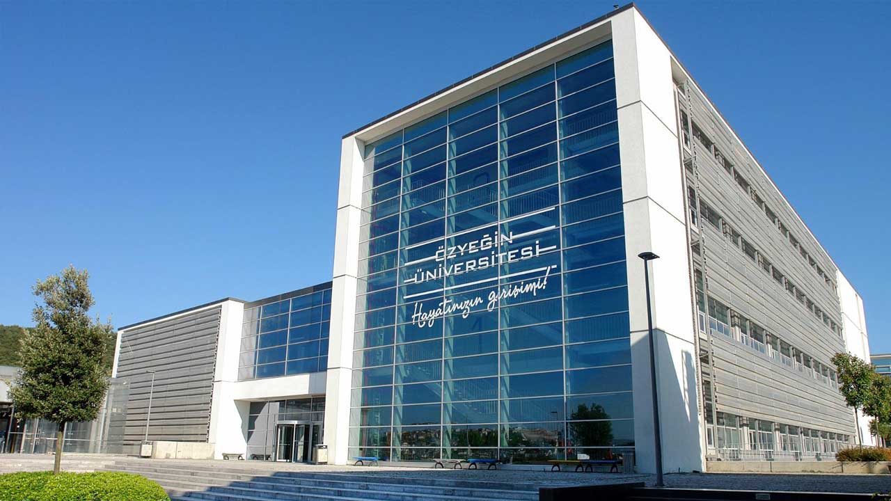 Ozyegin University - Universitas Terbaik di Turki