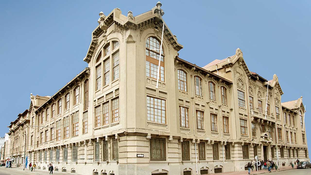 List of Best Universities in Chile with Excellent Majors 2025 2 Pontificia Universidad Catolica de Valparaiso (PUCV) - Universitas Terbaik di Chili