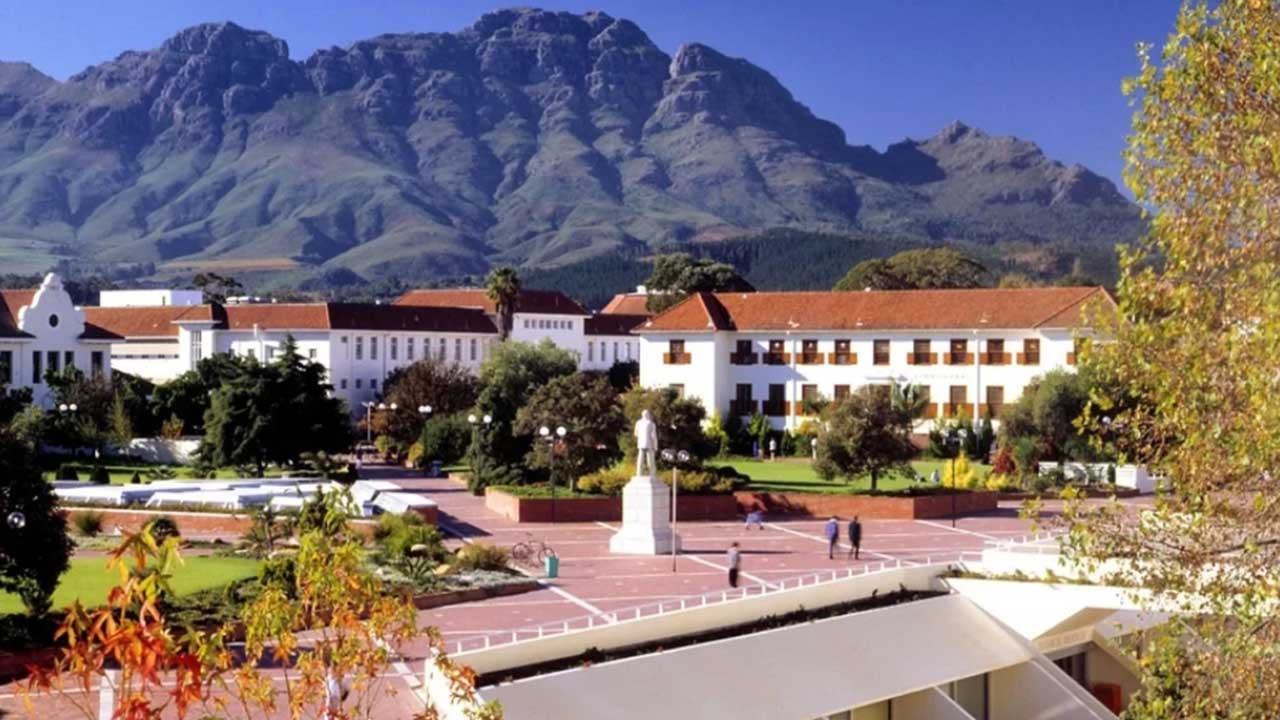 Stellenbosch University - Universitas Terbaik di Afrika Selatan