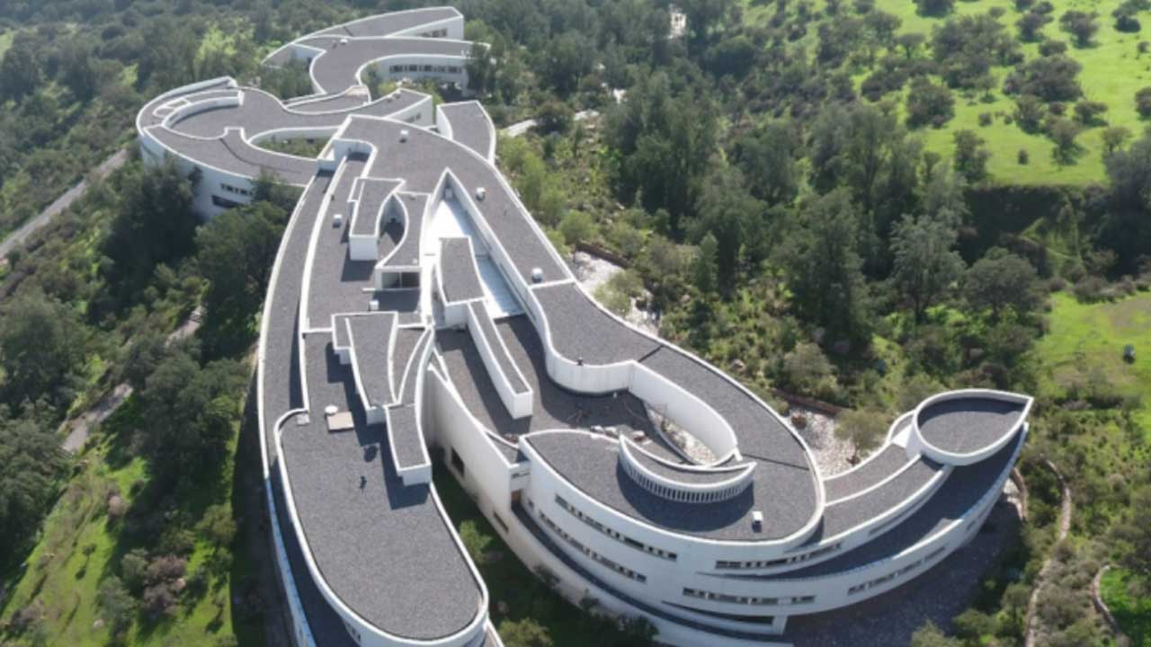 Rekomendasi Universitas Terbaik di Chili yang Memiliki Jurusan Unggulan 2025 5 Universidad Adolfo Ibรกรฑez (UAI) - Universitas Terbaik di Chili