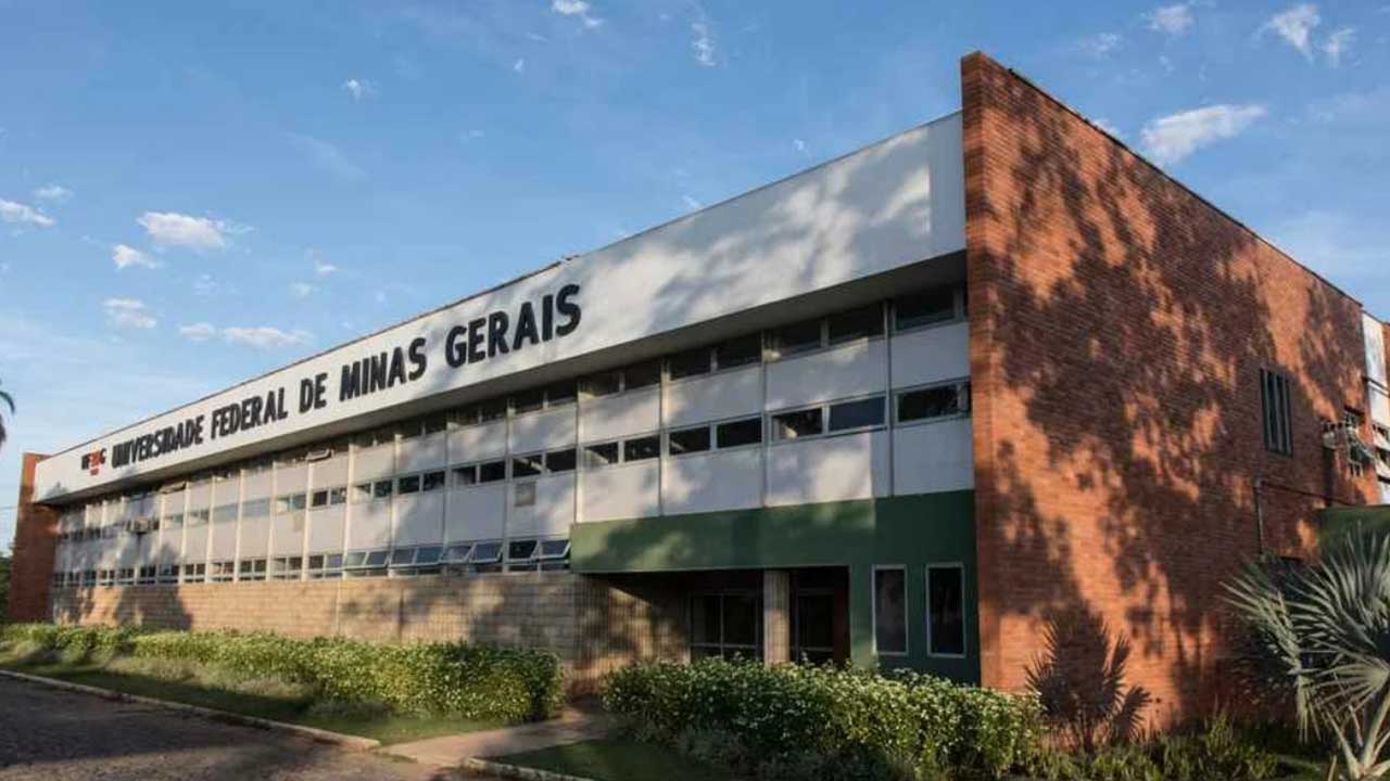 Universidade Federal de Minas Gerais (UFMG) - Universitas Terbaik di Brazil
